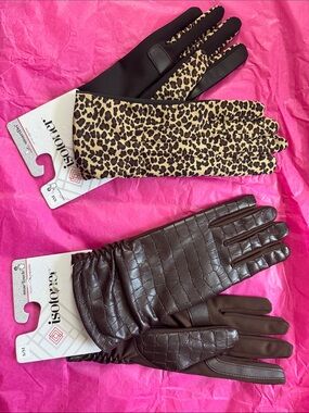 isotoner Leopard Print and Brown Tech Gloves - Leopard & Brown